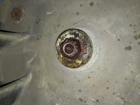 Sirene3.jpg (146.45 KiB) 21014 mal betrachtet Ob die Mutter aufgeht? JA - nach lösen des Sicherungsbleches geht die ganz leicht auf