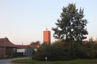 Kreisverkehr mit Schlauchturm