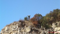 Der selbe Typ, nur auf dem Gelände eines Steinbruches