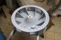 der Rotor mit seiner ersten Farbschicht