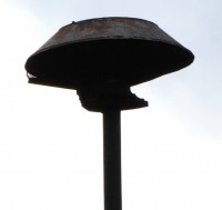 DSC_5792.jpg (113.54 KiB) 7351 mal betrachtet Schutzgitter und Fuss sind gut zu sehen.