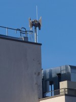 Telekom-Hochhaus, ebenfalls mit Schrank