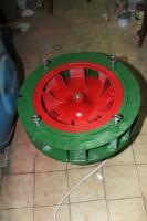 der Rotor nach dem Test mit GfK-Schleifstaub