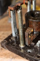 Führungen des Kontaktors neu gebaut