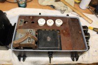 Einsatz mit den Abdeckungen der Elektrik